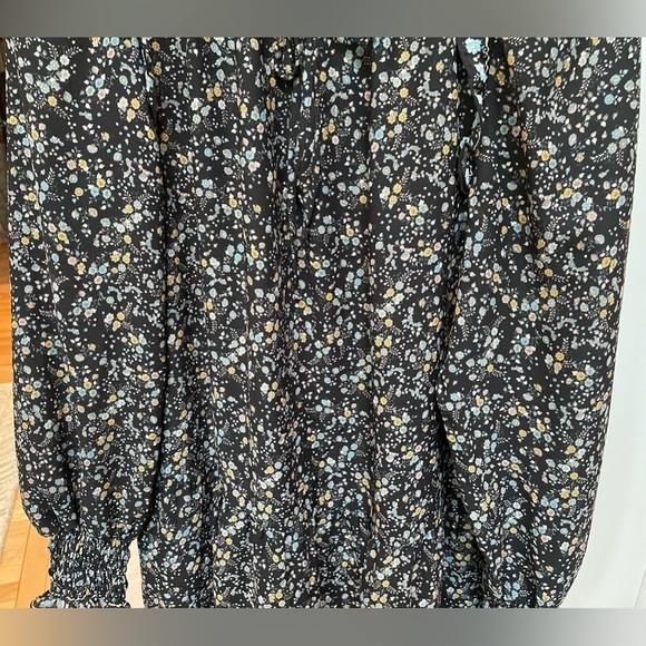 Max Studio Ditzy Floral Prairie Western Tiered Skirt RuffleNeck Shoulder Detail - Picture 4 of 12